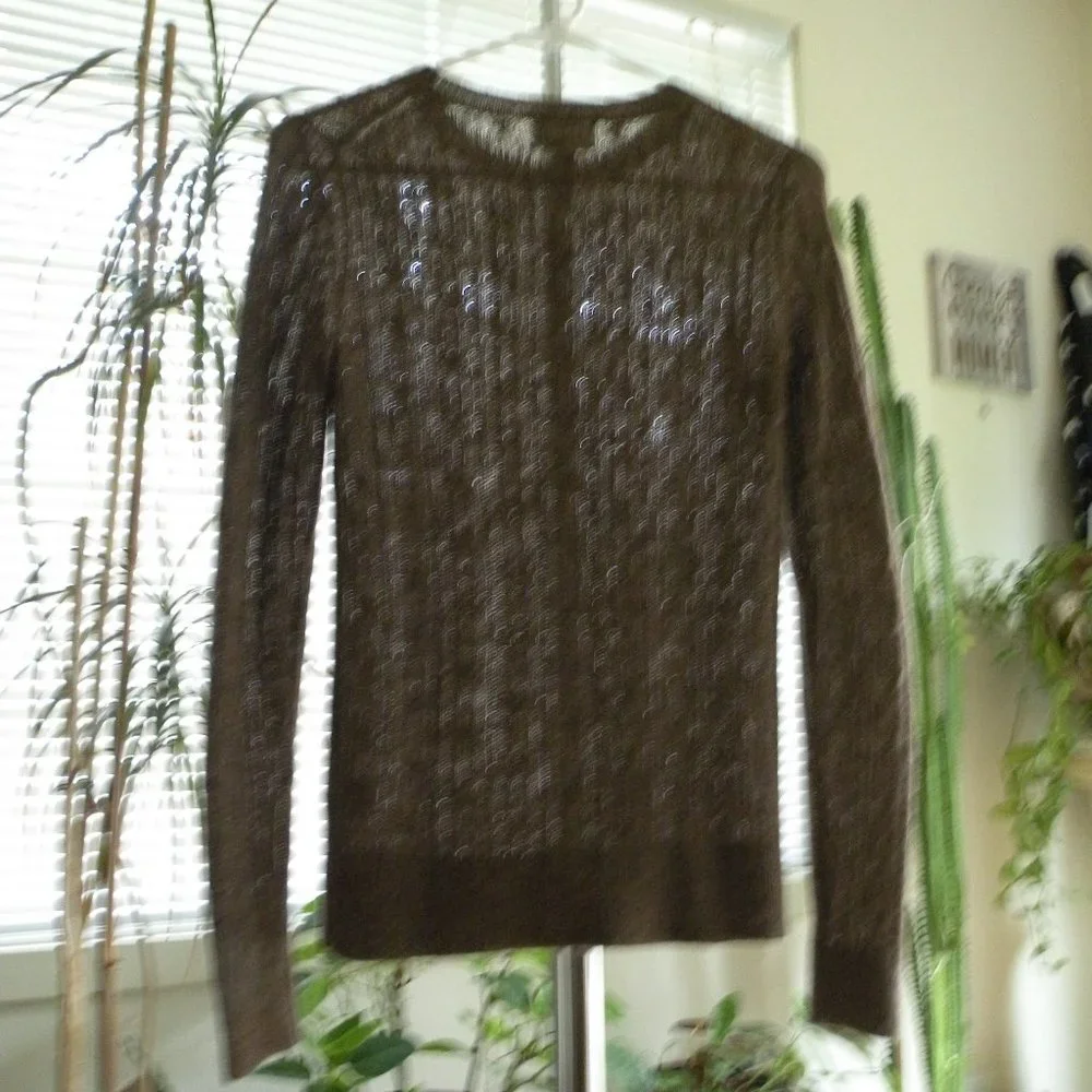 Banana Republic Sweater - Picture 2 of 8